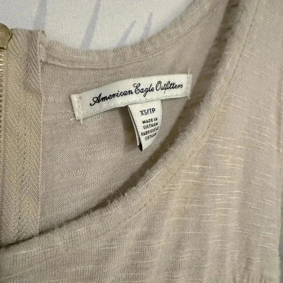 Y2K American Eagle Outfitters Tank Top - Picture 2 of 3